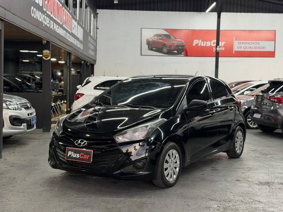 HYUNDAI HB20 1.0 COMFORT 12V FLEX 4P MANUAL HYUNDAI HB20 1.0 COMFORT 12V FLEX 4P MANUAL